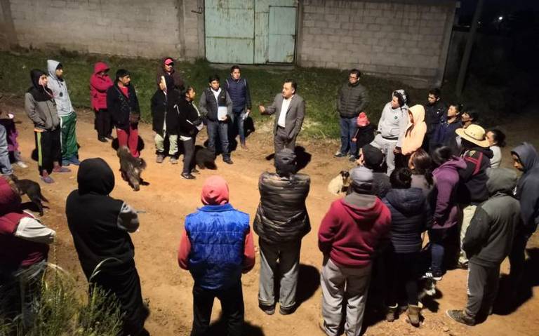 Vecinos de Tlaxcala se reúnen con su Alcalde